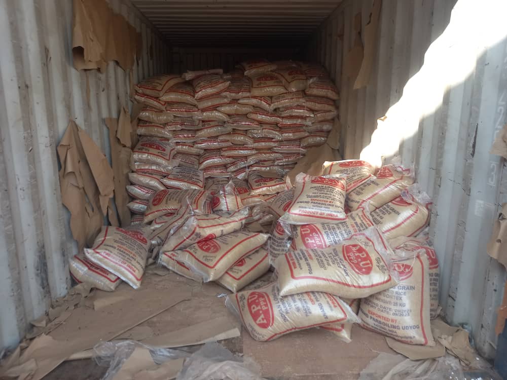 Observater Sudan surveyor supervising container stuffing and cargo tally in Port Sudan