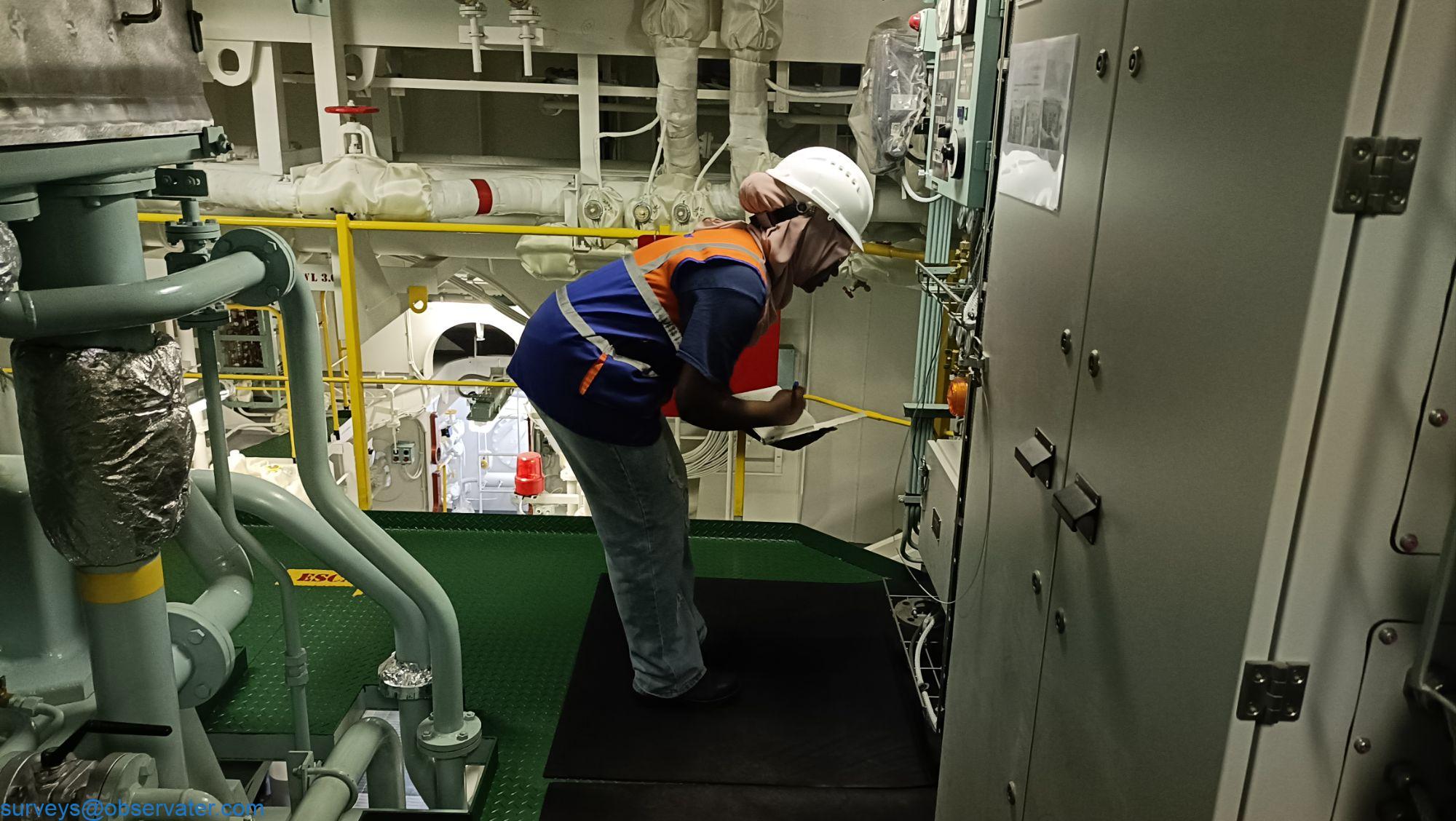 Observater Africa surveyor conducting on-hire bunker survey